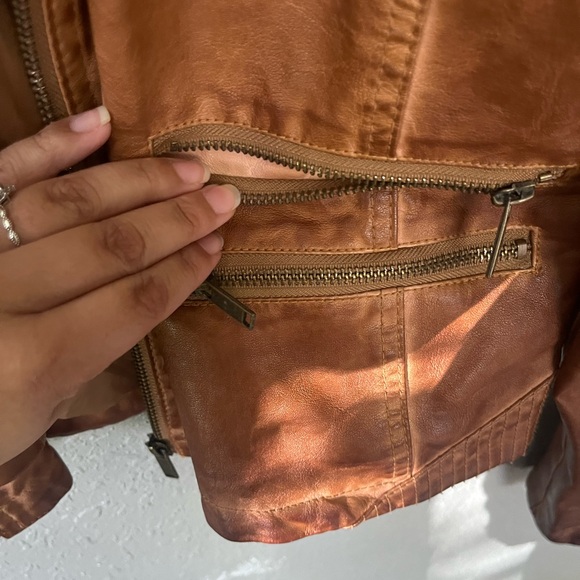 NWT Stoosh Brown Faux Leather Cropped Jacket - Picture 8 of 10